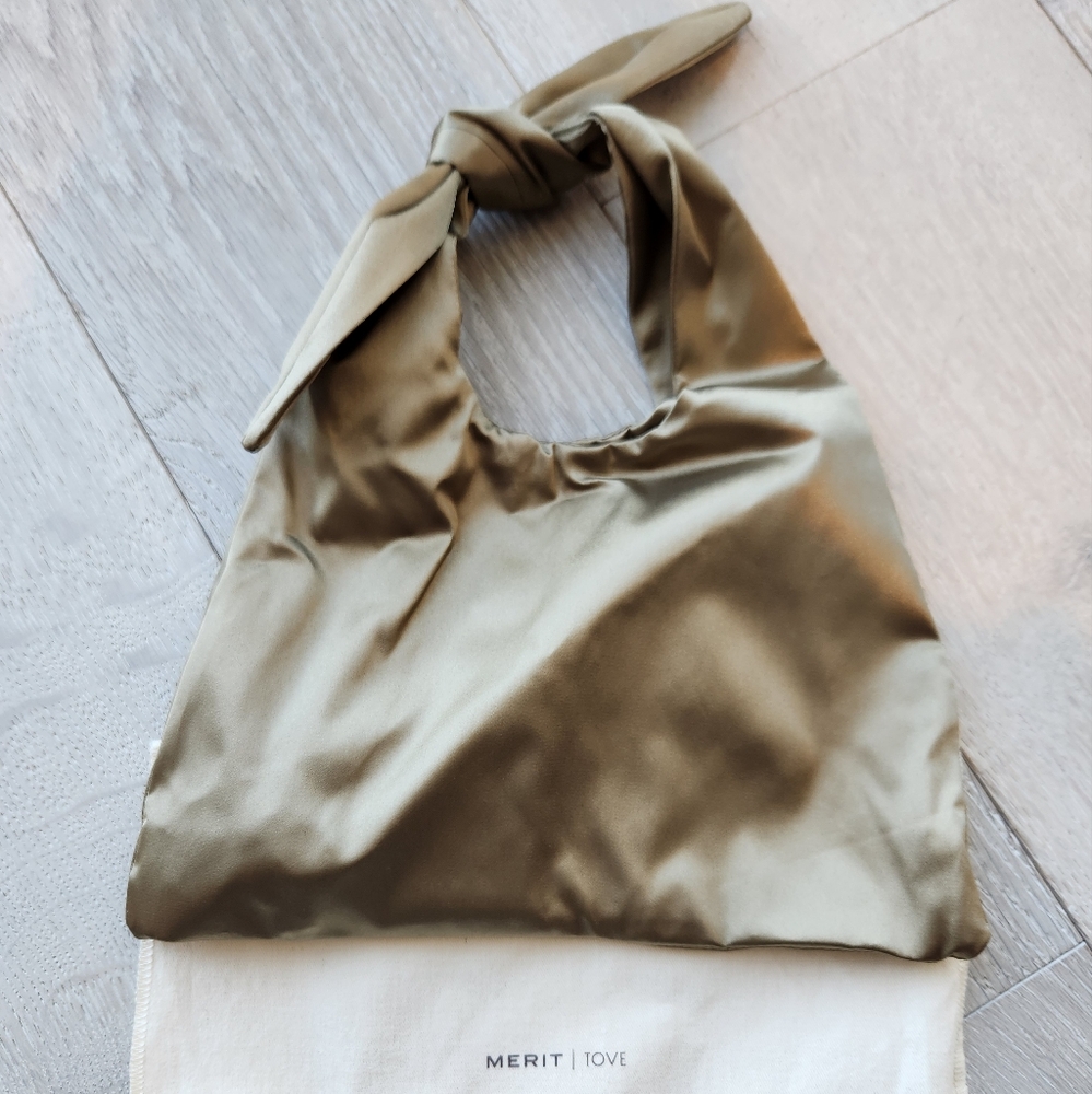 Merit Tove Bag